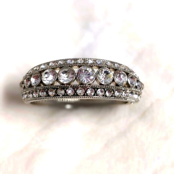 Vintage 80's Silvertone and Rhinestone Hinged Bracelet - Picture 3 of 10